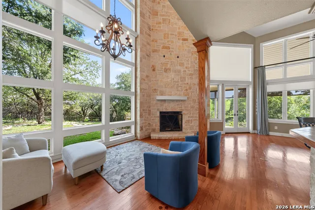 23 Nopalito San Antonio, TX 78261