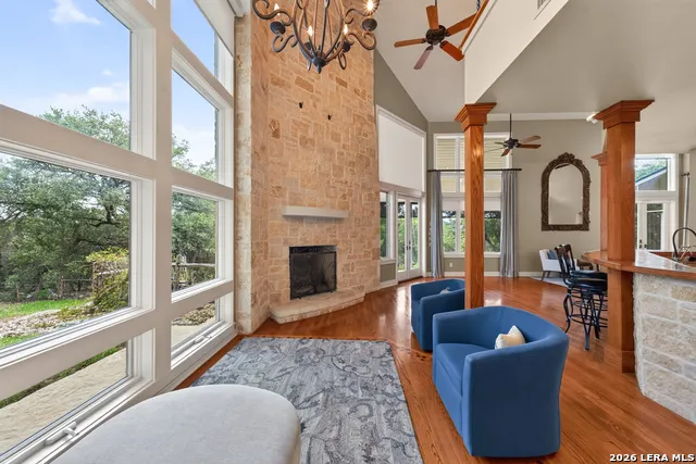 23 Nopalito San Antonio, TX 78261