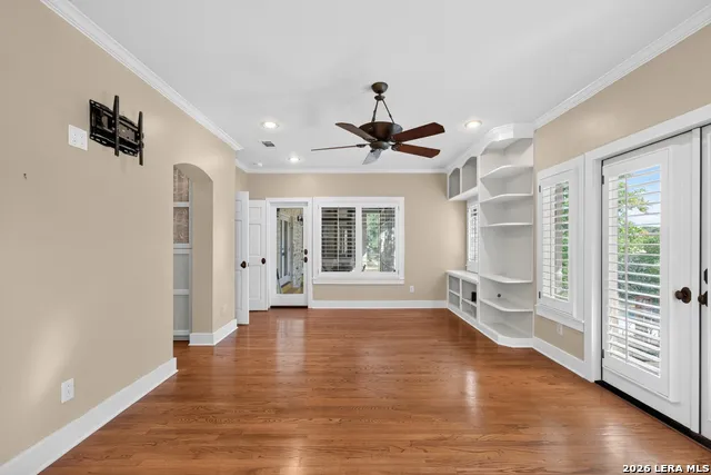 23 Nopalito San Antonio, TX 78261