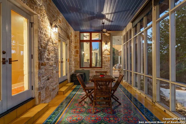 23 Nopalito San Antonio, TX 78261