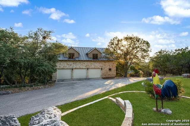 23 Nopalito San Antonio, TX 78261