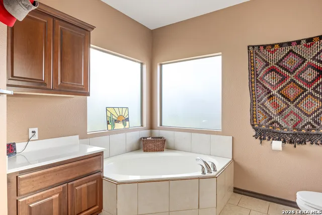 803 RIVER RANCH DR Bandera, TX 78003