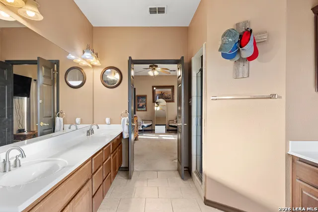 803 RIVER RANCH DR Bandera, TX 78003