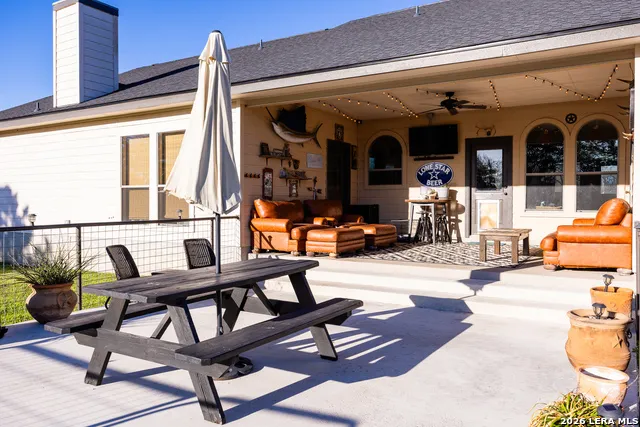 803 RIVER RANCH DR Bandera, TX 78003