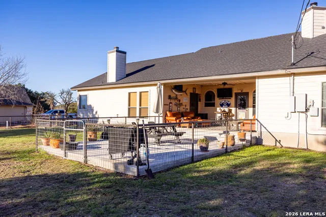 803 RIVER RANCH DR Bandera, TX 78003