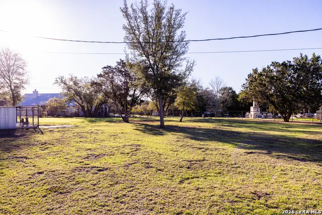803 RIVER RANCH DR Bandera, TX 78003