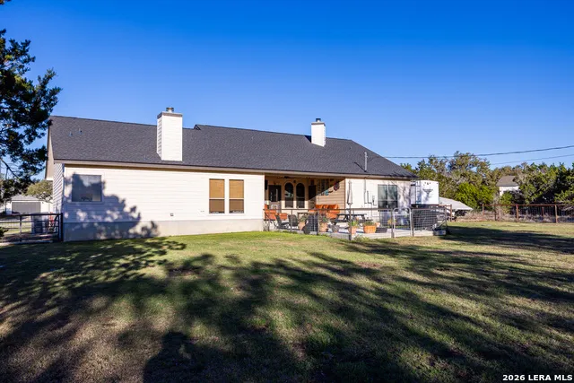 803 RIVER RANCH DR Bandera, TX 78003