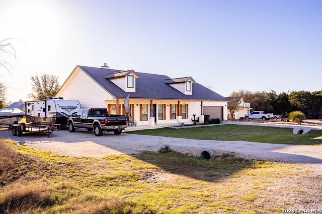 803 RIVER RANCH DR Bandera, TX 78003