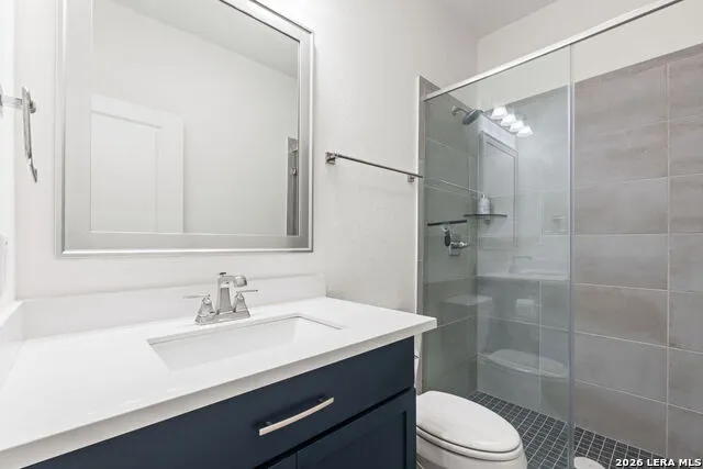 8928 WHIMSEY RDG Fair Oaks Ranch, TX 78015