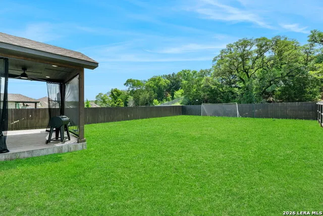 8928 WHIMSEY RDG Fair Oaks Ranch, TX 78015