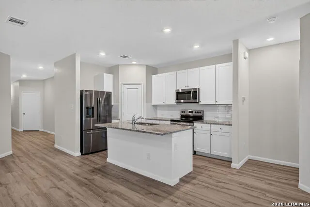 1921 Grey Wagtail New Braunfels, TX 78130