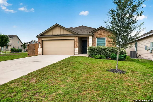 1921 Grey Wagtail New Braunfels, TX 78130