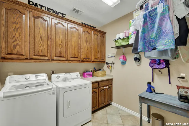 1159 CHERRY HL New Braunfels, TX 78130