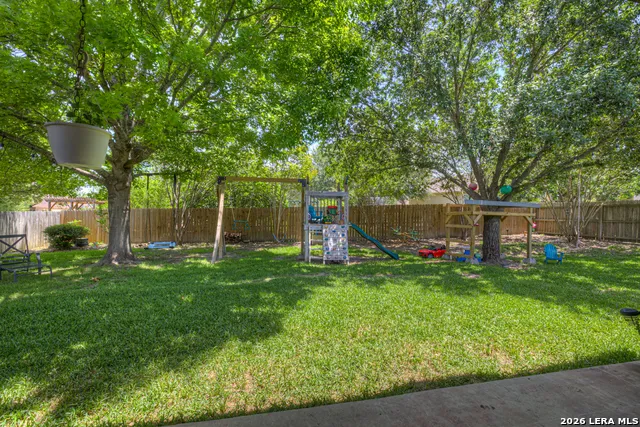 1159 CHERRY HL New Braunfels, TX 78130
