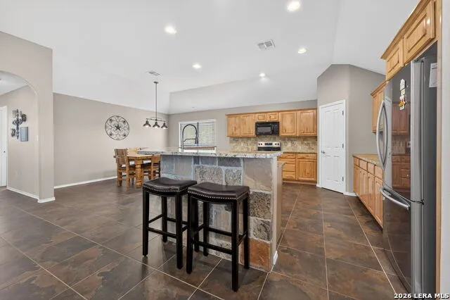 317 Yorktown Pleasanton, TX 78064