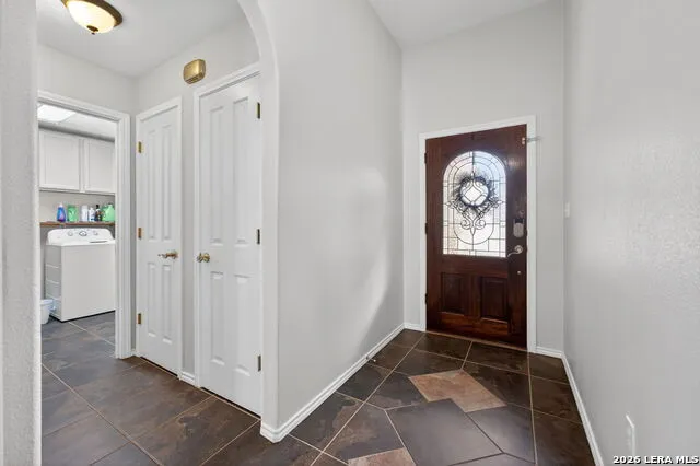 317 Yorktown Pleasanton, TX 78064