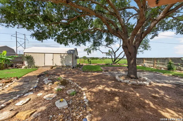 317 Yorktown Pleasanton, TX 78064