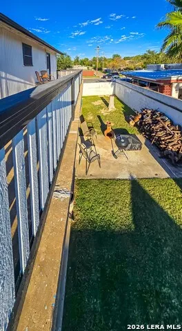 2199 HILLCREST BLVD Eagle Pass, TX 78852