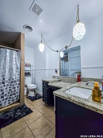 2199 HILLCREST BLVD Eagle Pass, TX 78852