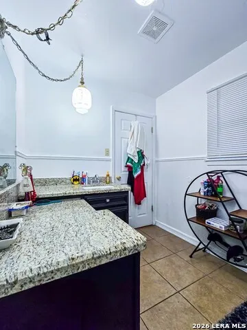 2199 HILLCREST BLVD Eagle Pass, TX 78852