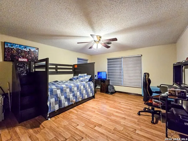 2199 HILLCREST BLVD Eagle Pass, TX 78852