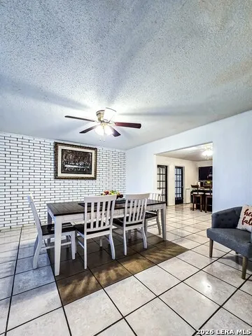 2199 HILLCREST BLVD Eagle Pass, TX 78852