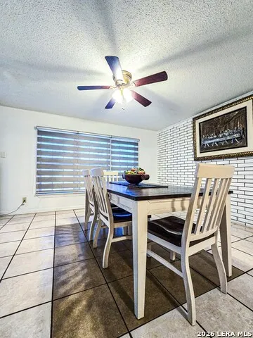 2199 HILLCREST BLVD Eagle Pass, TX 78852
