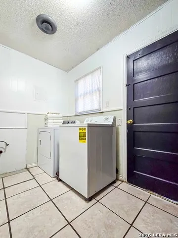 2199 HILLCREST BLVD Eagle Pass, TX 78852