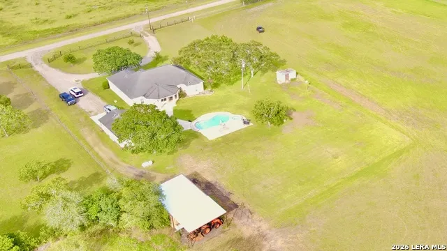 721 DEAF SMITH RD Beeville, TX 78102