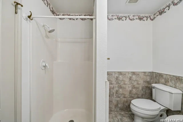 4125 County Road 251 Hondo, TX 78861