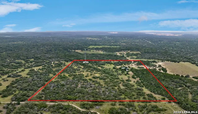 4125 County Road 251 Hondo, TX 78861
