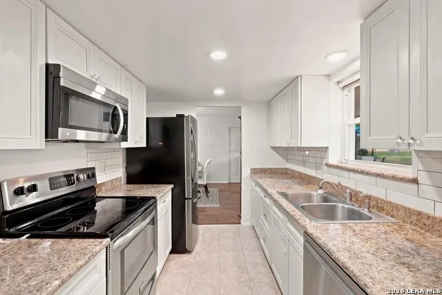 630 Balboa Dr Universal City, TX 78148
