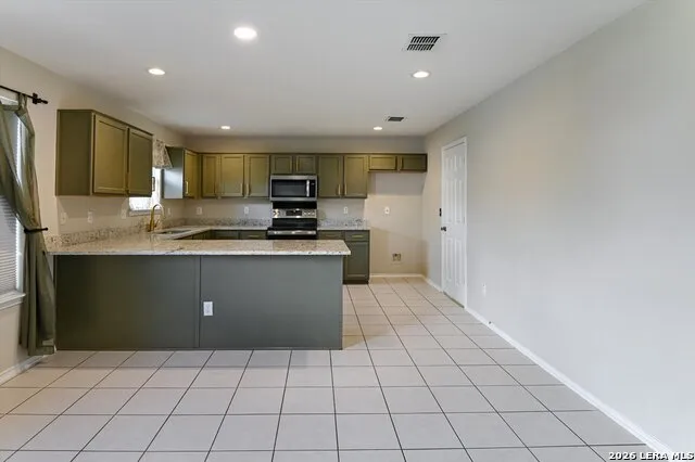8911 Anderson Chase Converse, TX 78109