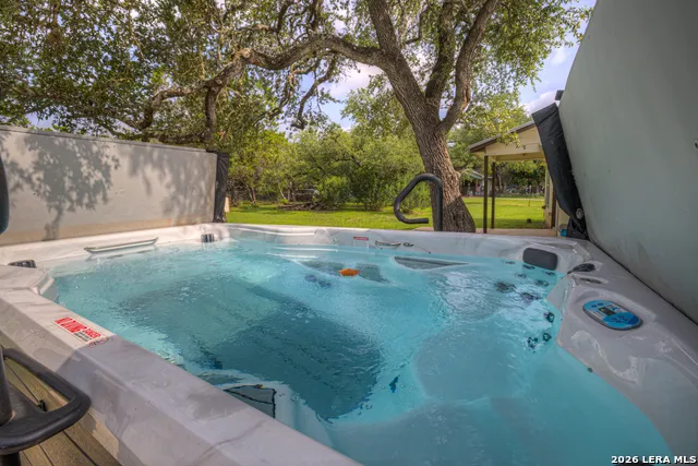 1840 Rustic Oak Ln Spring Branch, TX 78070