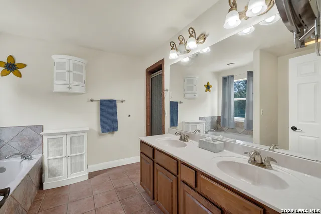 1840 Rustic Oak Ln Spring Branch, TX 78070