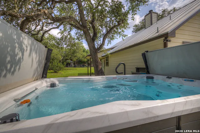 1840 Rustic Oak Ln Spring Branch, TX 78070