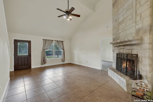 1840 Rustic Oak Ln Spring Branch, TX 78070