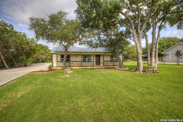 1840 Rustic Oak Ln Spring Branch, TX 78070