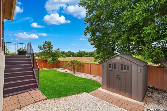 7914 Emmeline Dr Boerne, TX 78015
