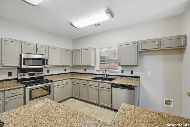 3601 Sumter Glade Schertz, TX 78154