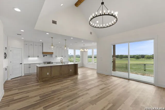 165 Whitewing Way Floresville, TX 78114