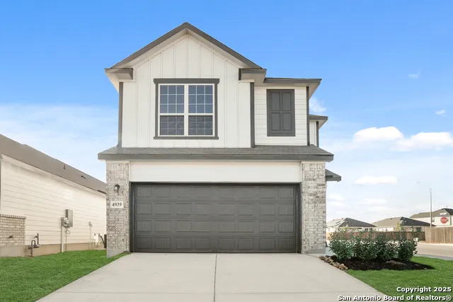 4939 Blue Ranch San Antonio, TX 78222