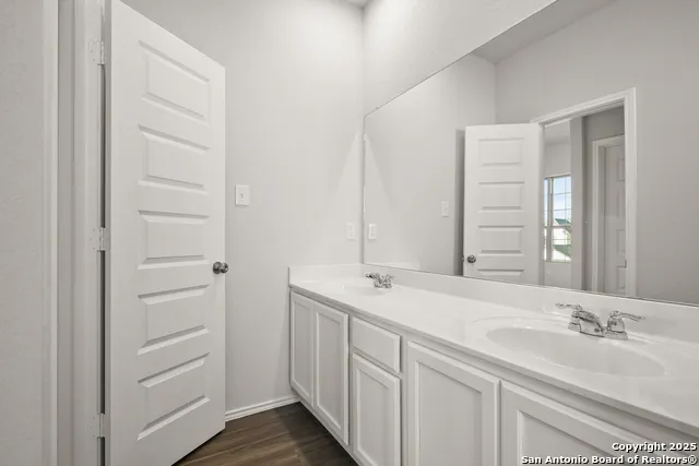 4939 Blue Ranch San Antonio, TX 78222