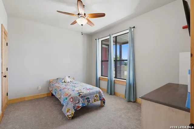 15157 MILLER RD St Hedwig, TX 78152