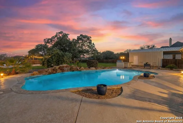 140 Legacy Trail Dr La Vernia, TX 78121