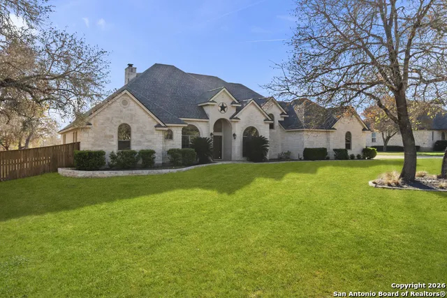 140 Legacy Trail Dr La Vernia, TX 78121