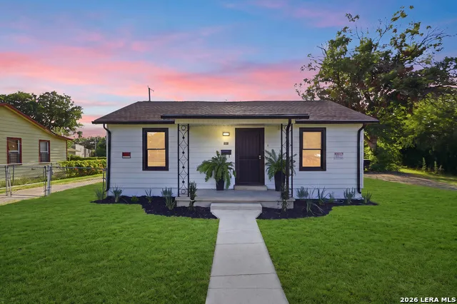 215 Westway Dr San Antonio, TX 78225
