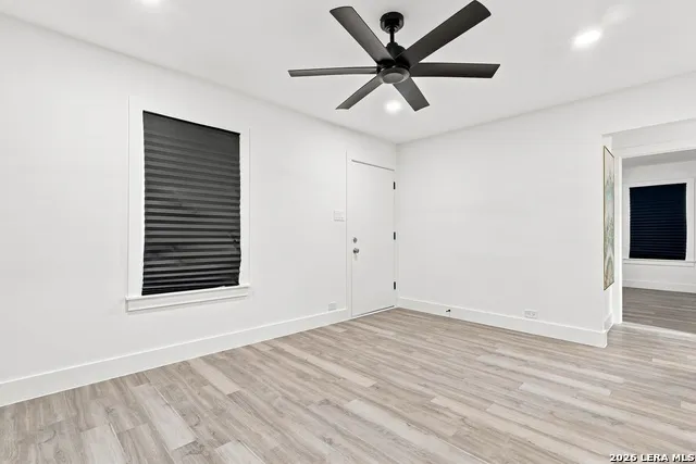 215 Westway Dr San Antonio, TX 78225
