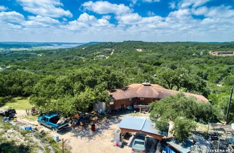 10294 Park Road 37