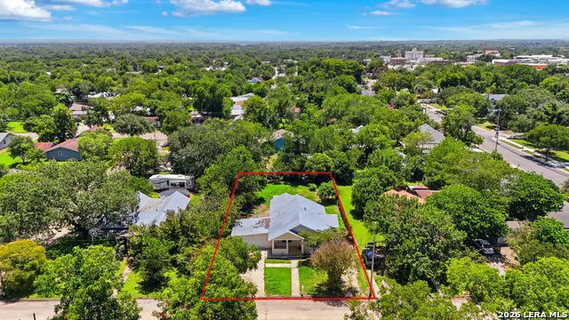 415 Elm St Seguin, TX 78155